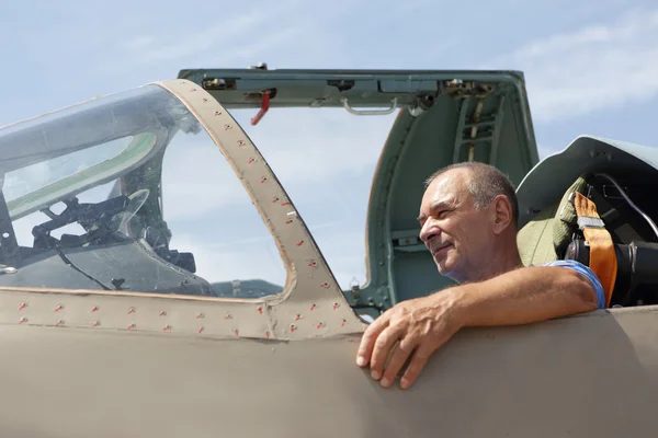 Man in fighter cockpit — Stock Photo, Image