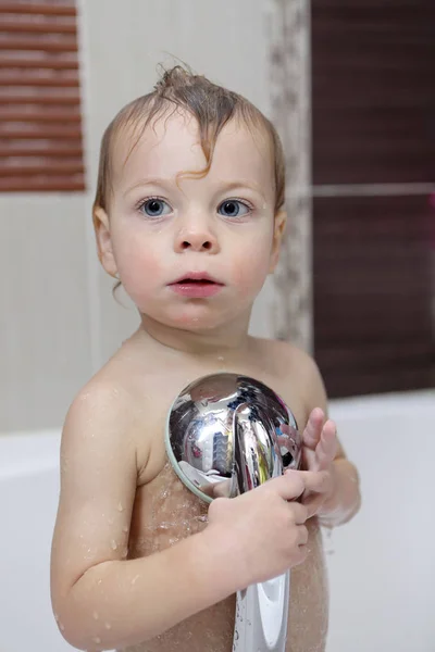 Pensive toddler at bathroom — Stock Photo, Image