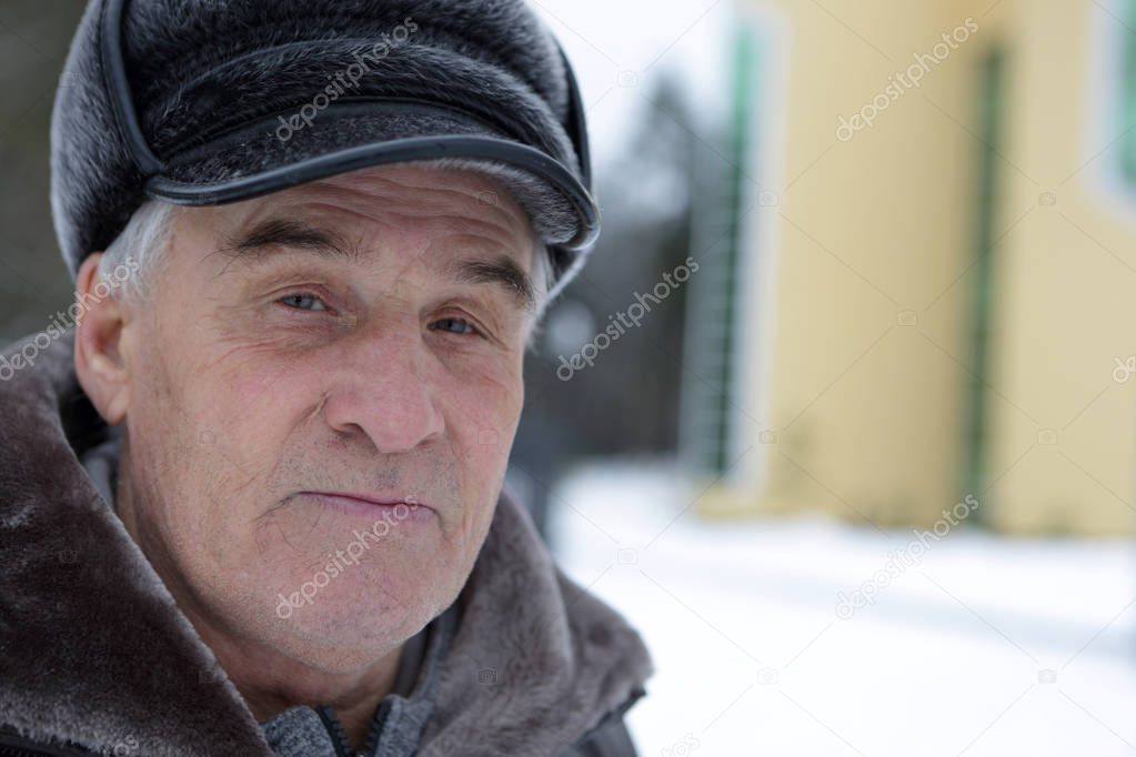 Senior man posing outdoor