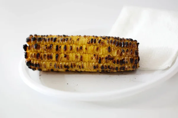 Corn grill on plate — Stock Photo, Image