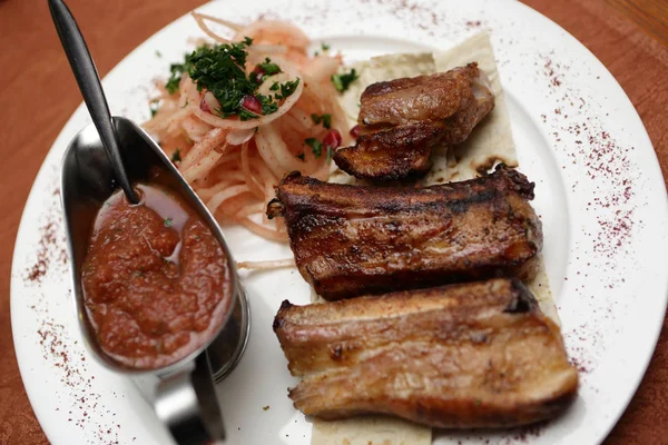 Fried pork ribs — Stock Photo, Image