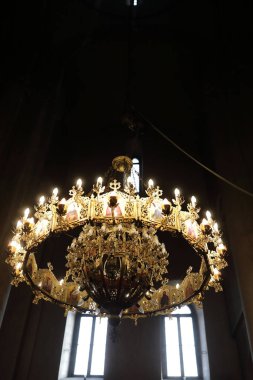 Gürcistan Ortodoks Kilisesinde Avize