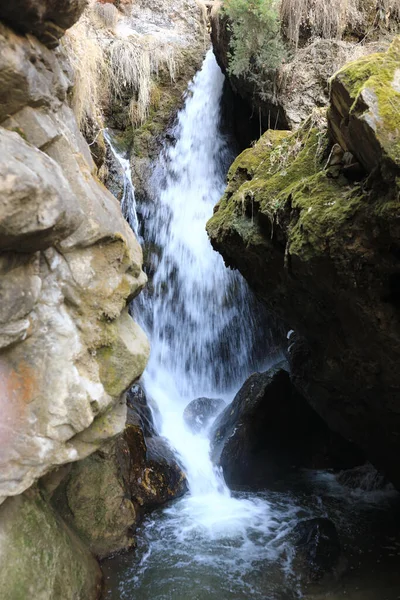 Vista Cachoeira Mel Desfiladeiro Rio Alikonovka Kislovodsk Rússia — Fotografia de Stock