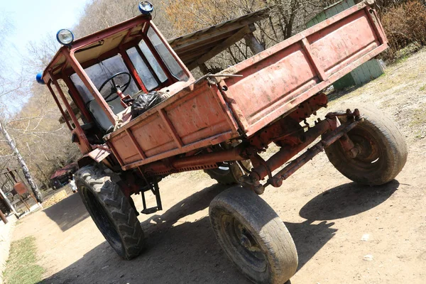 Vista Del Tractor Retro Granja Rusia — Foto de Stock