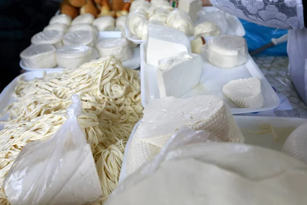 Käsesortiment Auf Dem Markt Kislowodsk Russland — Stockfoto