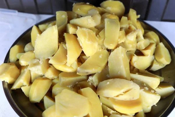 Sliced Boiled Potatoes Plate Home — Stock Photo, Image