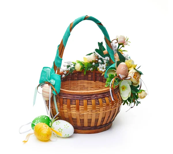 Easter Basket Flower Arrangement White Background — Stock Photo, Image