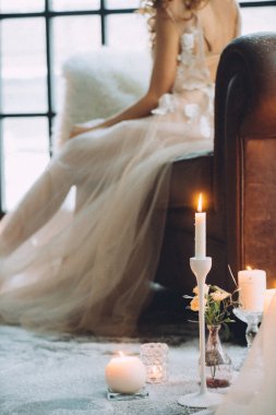 güzel bir elbise içinde gelin