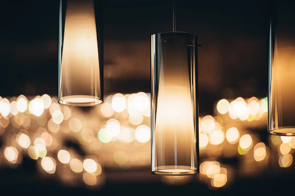 Красивые стеклянные лампы — стоковое фото