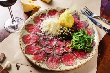 Gurme et carpaccio