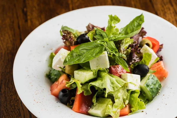 Deliciosa ensalada griega — Foto de Stock