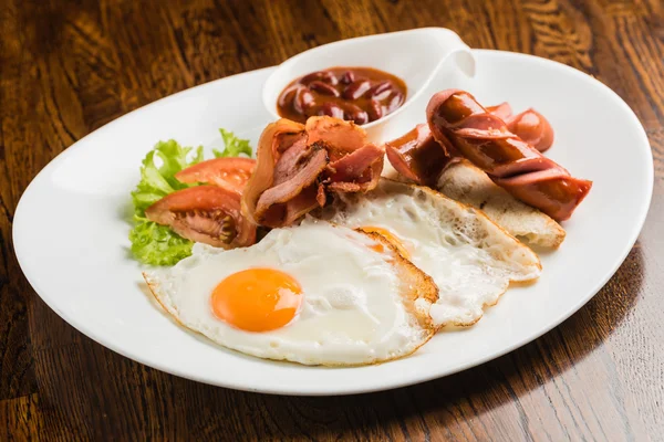 Nutritious tasty breakfast — Stock Photo, Image