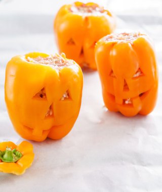 Halloween jack-o-fener dolgulu