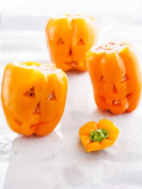 Halloween jack-o-fener dolgulu