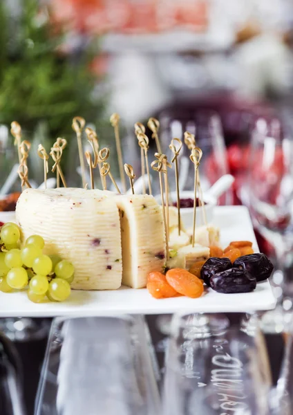 Snack en mesa de catering — Foto de Stock