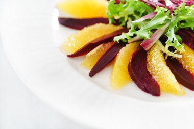 pancar ve turuncu Napolyon salata