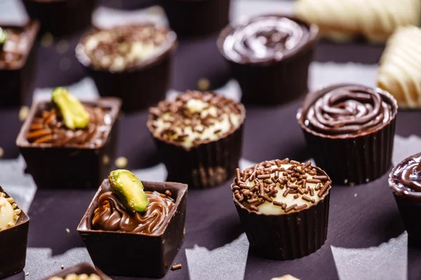 Deliziosi dolci al cioccolato — Foto Stock