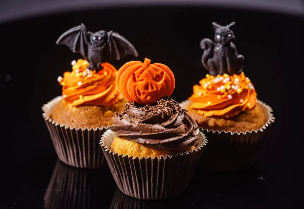 Вкусные Хэллоуинские десерты — стоковое фото
