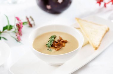 lezzetli krem çorbası