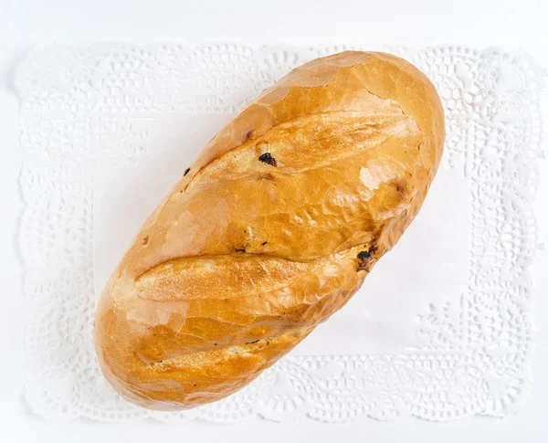 White bread with raisins — Stock Photo, Image