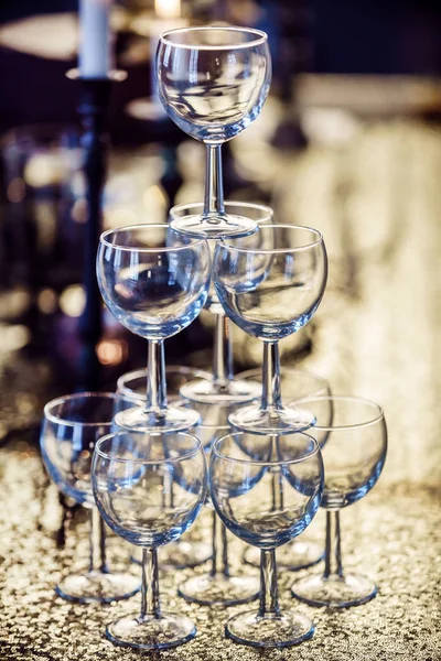 champagne glasses tower