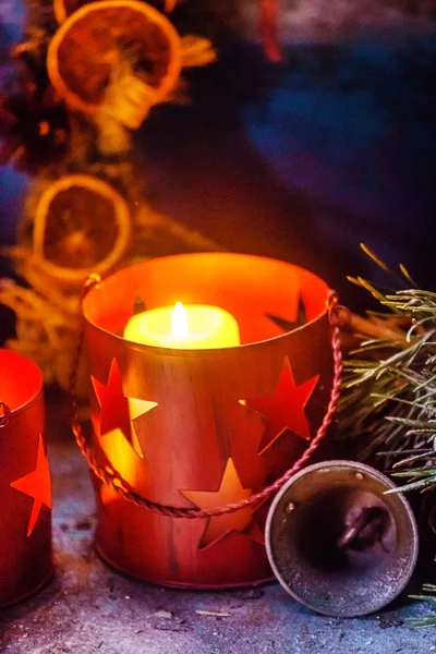 Velas rojas de Navidad —  Fotos de Stock