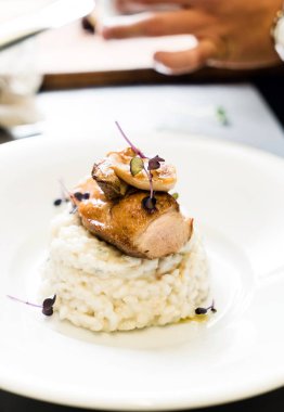 ördek ve mantarlı risotto