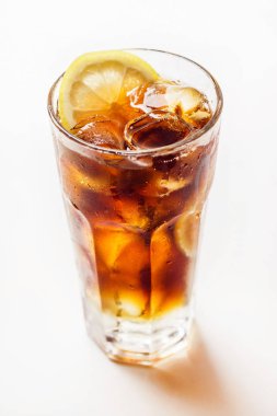 Buz ile yaz limonata 