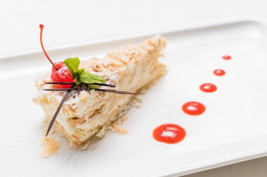 lezzetli Napolyon kek  