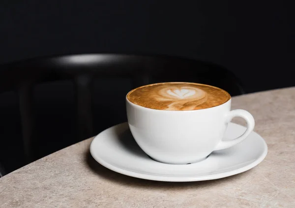 Cup of cappuccino with foam — Stock Photo, Image