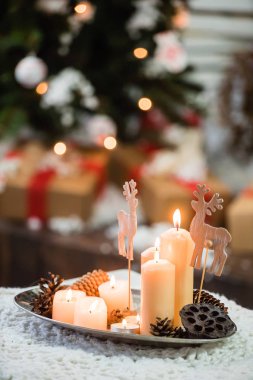 Christmas dekoratif kompozisyon