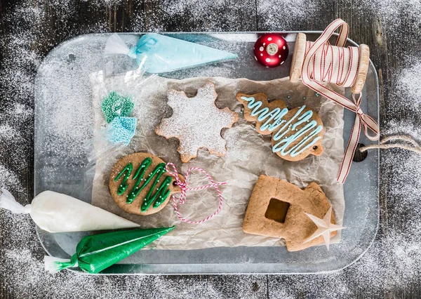 Panes de jengibre tradicionales de vacaciones —  Fotos de Stock