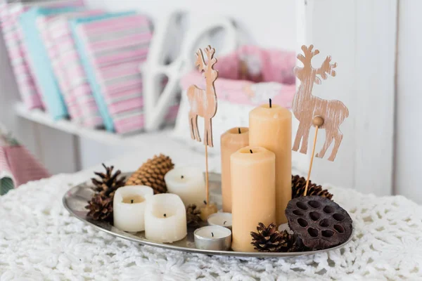 Složení s vánoční svíčky — Stock fotografie