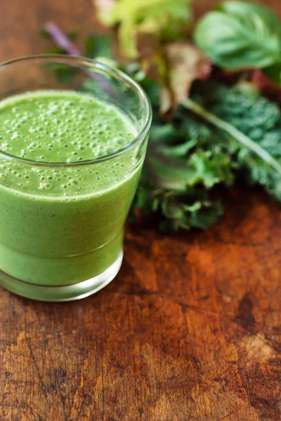 Groene gezonde smoothie — Stockfoto