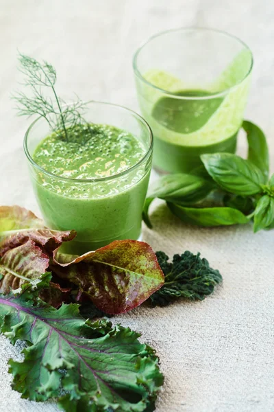 Groene gezonde smoothie — Stockfoto