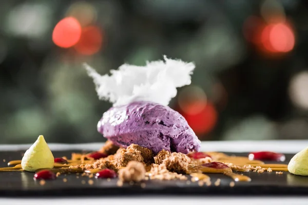 Delicious Christmas dessert — Stock Photo, Image