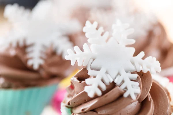 Decorated Christmas cupcakes — Stock Photo, Image