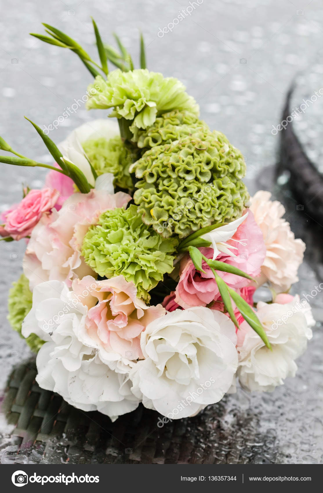 Nice flower bouquet Stock Photo by ©Shebeko 136357344