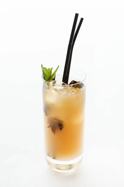 Gustoso cocktail estivo — Foto Stock