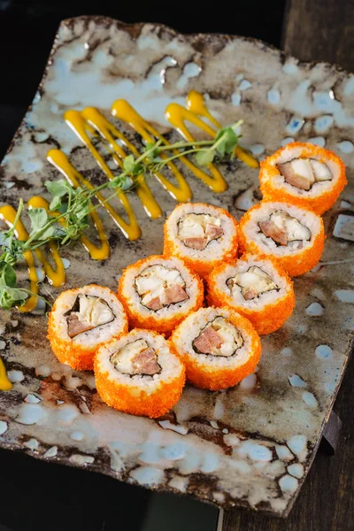 Delizioso sushi fusion — Foto Stock