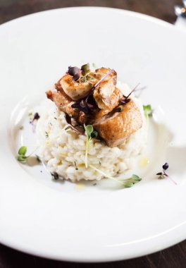 ördek ve mantarlı risotto