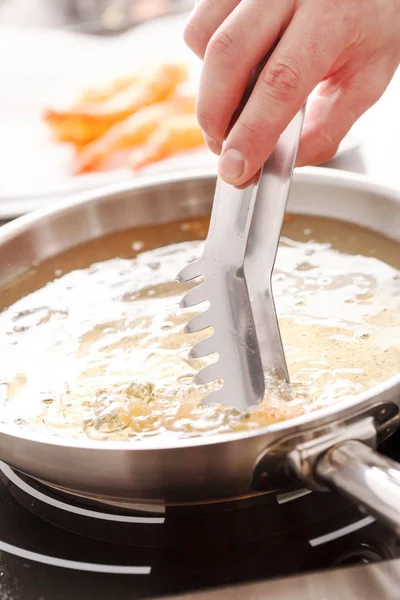 Cooking Tempura shrimps — Stock Photo, Image