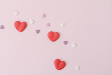 Sevgililer günü kartı şablonu ile şeker Kalpler