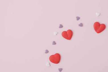 Sevgililer günü kartı şablonu ile şeker Kalpler