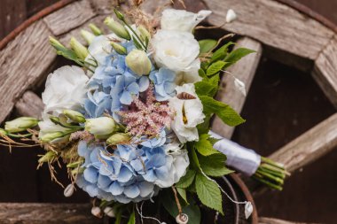 Güzel düğün buketi 