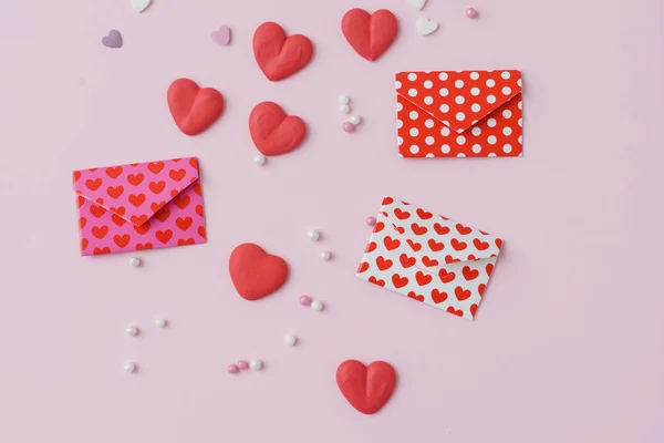 Modello di carta di San Valentino con cuori di zucchero — Foto Stock