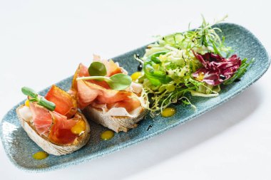 ızgara ekmek ile lezzetli sandviç