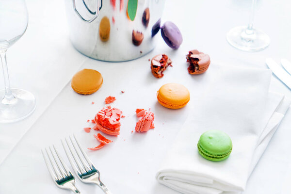 Festive Easter table with bouquet