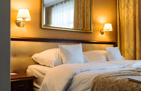 Bedroom with lamps and mirror — Stock Photo, Image