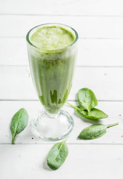 Gesunder grüner Smoothie — Stockfoto